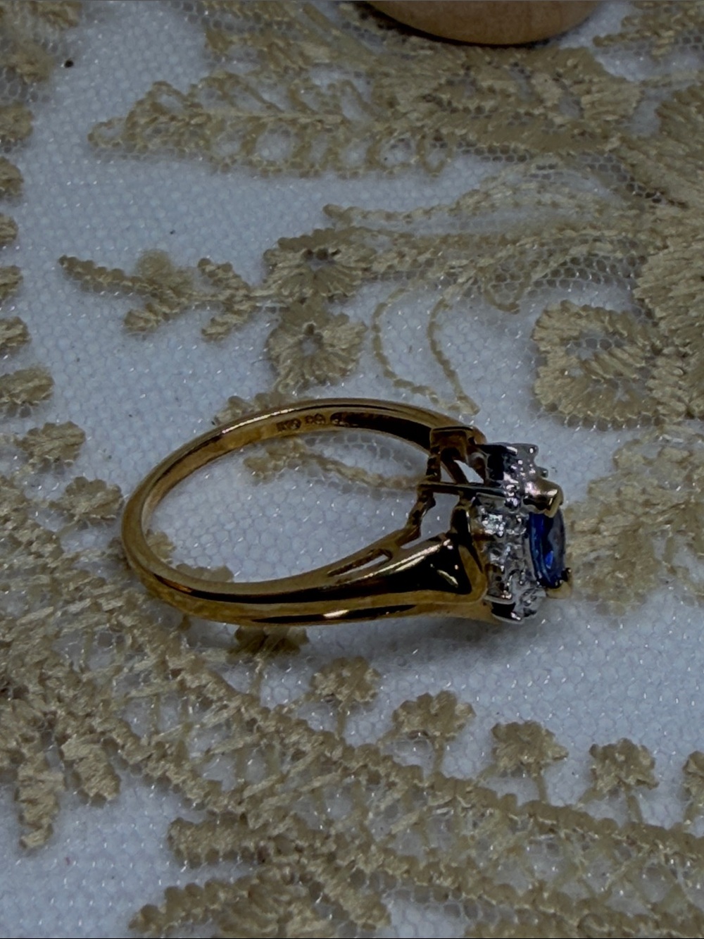 Vintage 10K Gold Tanzanite & Diamond Ring | Marquise Cut | Size 7 Estate Jewelry - Picture 7 of 9
